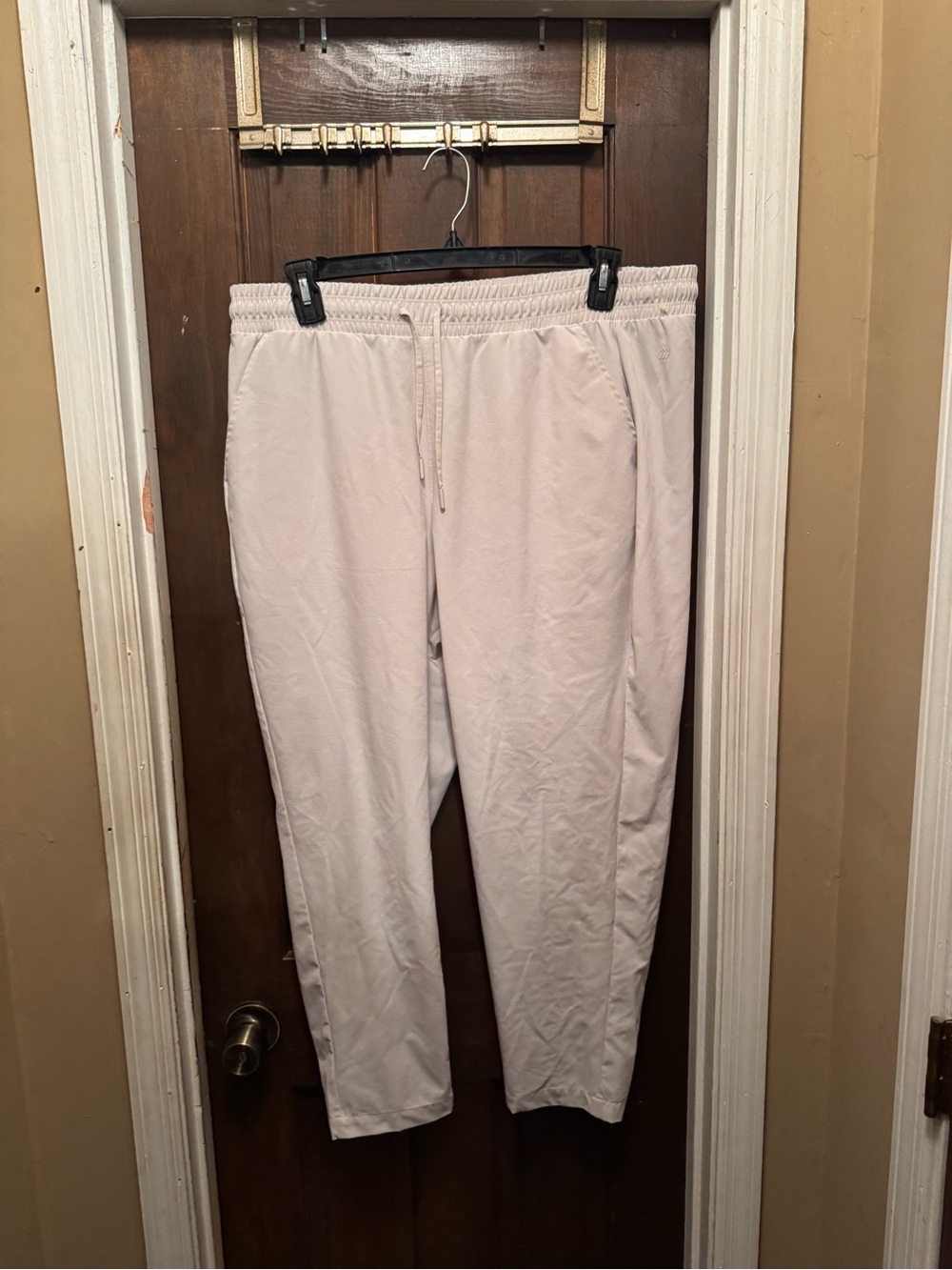 Women’s XXL all in motion Light Cream Stretch Pants